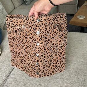 Cat & Jack cheetah print skirt